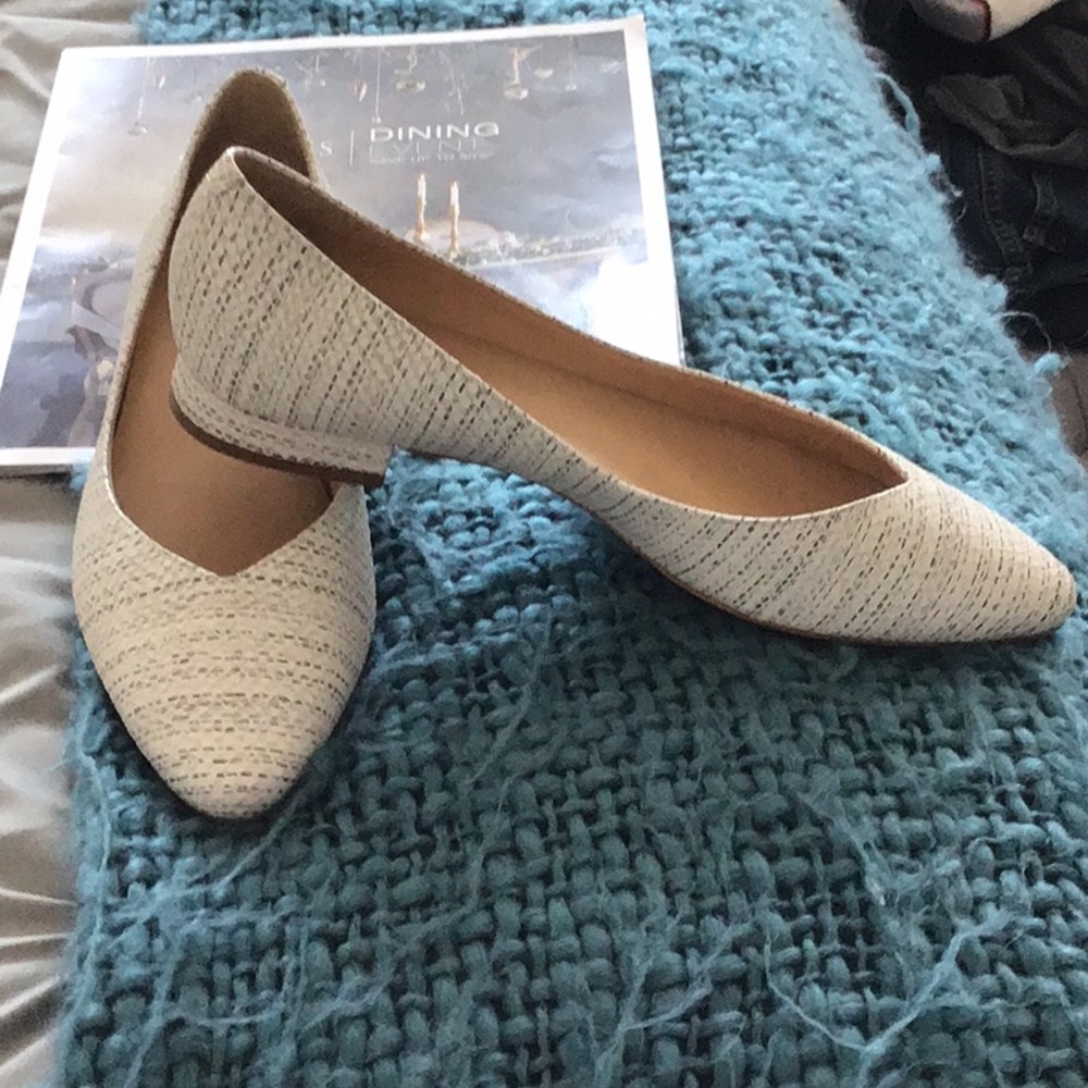 Chic Talbots Flats